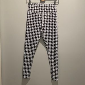 QUEENIEKE Women Yoga Workout Pants Size Small